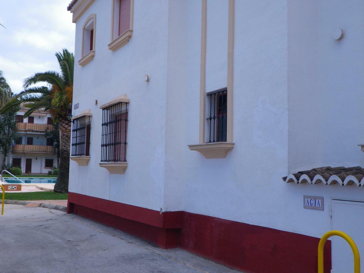 Ricky'S Village El Patio Denia Dış mekan fotoğraf